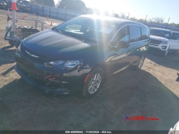 Chrysler Voyager V 2023 Chrysler Voyager 2023 r., 3,6L LX 3.6 Benzyna 287KM, zdjęcie 2