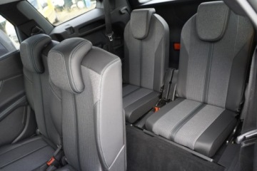 Peugeot 5008 II 2022 Peugeot 5008 LiftingPol SkoraNaviKameraAsystenty7 Foteli180KMBezwypadkowy, zdjęcie 12