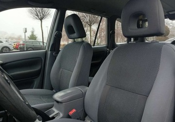 Toyota RAV4 II 1.8 VVTi 125KM 2002 Toyota RAV4 Zarejestrowany - ubezpieczony - 1,8 - 125 KM 1.8 Benzyna 125KM, zdjęcie 20