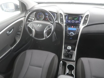 Hyundai i30 II Hatchback 3d Facelifting 1.6 CRDi 110KM 2016 Hyundai i30 1.6 CRDi, Salon Polska, Klima, zdjęcie 6