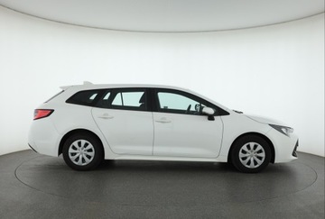 Toyota Corolla XII TS Kombi 1.2 Turbo D-4T 116KM 2019 Toyota Corolla 1.2 Turbo, Salon Polska, zdjęcie 5