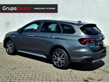 Fiat Tipo II Station Wagon Facelifting 1.5 Hybrid 130KM 2023 Fiat Tipo KOMBI SERIA 3 1.5 130 KM Hybrid (RED), zdjęcie 1