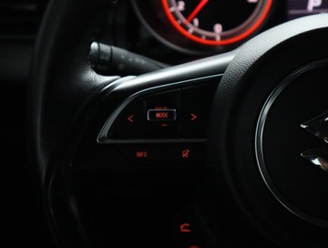 Suzuki Swift VI Hatchback 1.2 DualJet 90KM 2018 Suzuki Swift 1.2 DualJet, Salon Polska, zdjęcie 16