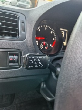 Volkswagen Polo V Hatchback 3d Facelifting 1.4 TDI 75KM 2015 Volkswagen Polo Serwisowane w ASO. Duża, zdjęcie 29