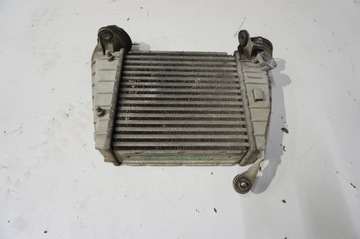 INTERCOOLER CHLADIČ LEVÝ VOLKSWAGEN PHAETON 3.0 TDI