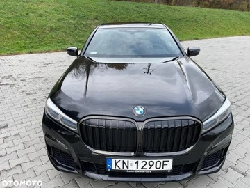 BMW Seria 7 G11-G12 Sedan Facelifting 3.0 750d 400KM 2020 BMW 7 (G11, G12) 750 d xDrive 400 KM FV 23%