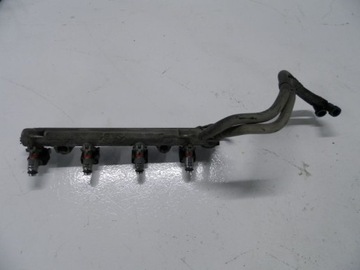 GOLF 4 MK4 LISTWA WTRYSKOWA 036133319