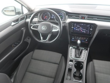 Volkswagen Passat B8 Limousine Facelifting 1.5 TSI EVO 150KM 2020 VW Passat 1.5 TSI, Salon Polska, Automat, Navi, zdjęcie 6