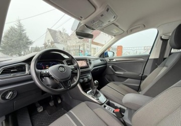 Volkswagen T-Roc I SUV 1.5 TSI ACT 150KM 2019 Volkswagen T-Roc Volkswagen T-Roc 1.5 TSI ACT Premium 1.5 Benzyna 150KM, zdjęcie 16