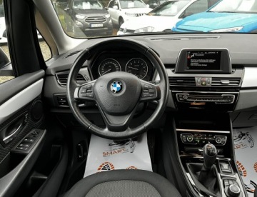 BMW Seria 2 F22-F23-F45-F46 Gran Tourer 216i 102KM 2017 BMW 216 Benzyna / Climatronic / Podgrzewane Fotele, zdjęcie 17