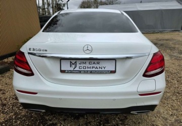 Mercedes Klasa E W213 Limuzyna 2.0 350 313KM 2020 Mercedes-Benz Klasa E Mercedes-Benz Klasa E 2.0 Hybryda Plug-in 313KM, zdjęcie 8