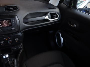 Jeep Renegade SUV Facelifting 1.0 GSE T3 Turbo 120KM 2019 Jeep Renegade 1.0 T-GDI, Salon Polska, zdjęcie 6