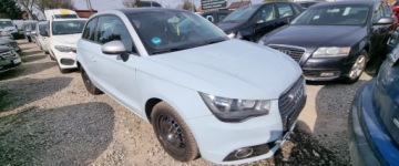 Audi A1 I Hatchback 3d 1.2 TFSI 86KM 2012 Audi A1 3-drzwiowe 2012r, 1.2 Benzyna. Lekko uszkodzony lewy bok. Jezdzi., zdjęcie 1