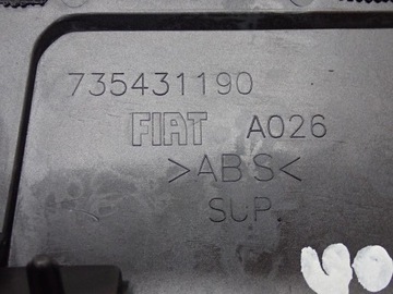 HNÍZDO ZAPALOVAČE NABÍJENÍ USB SKŘÍŇKA 735431190 FIAT BRAVO II 08R