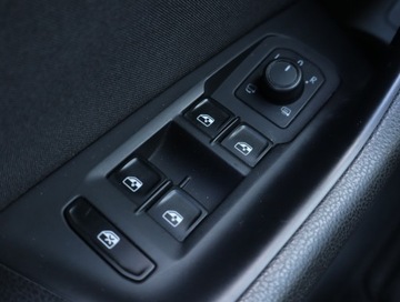 Volkswagen Passat B8 Variant 2.0 TDI 150KM 2015 VW Passat 2.0 TDI, Automat, Klima, Klimatronic, zdjęcie 16