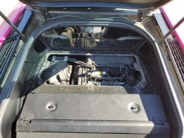 BMW i8 2015 BMW i8 2015, 1.5L, 4x4, porysowany lakier 1.5 Hybryda 357KM, zdjęcie 10