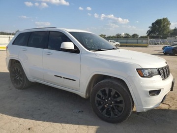 Jeep Grand Cherokee IV 2020 Jeep Grand Cherokee LAREDO, V6, 4x4,od ubezpieczalni 3.6 Benzyna 293KM, zdjęcie 2