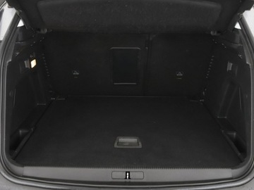 Peugeot 3008 II Crossover 1.5 BlueHDI 130KM 2018 Peugeot 3008 Virtual Navi Czujniki parkowania, zdjęcie 15