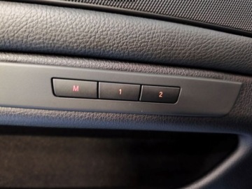 BMW Seria 5 F10-F11 Limuzyna 525d 204KM 2010 BMW Seria 5 F10 3.0D, Kamera, domyk drzwi, skóra headup, zdjęcie 10