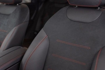 Mercedes Klasa B W247 Sports Tourer Facelifting 1.3 200 163KM 2024 MERCEDES-BENZ B Klasa 200 AMG Line 1.3 (163KM) 2024, zdjęcie 5