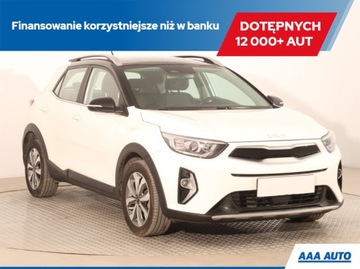 Kia Stonic Crossover Facelifting 1.0 T-GDI 100KM 2022 Kia Stonic 1.0 T-GDI, Serwis ASO, VAT 23%, Klima