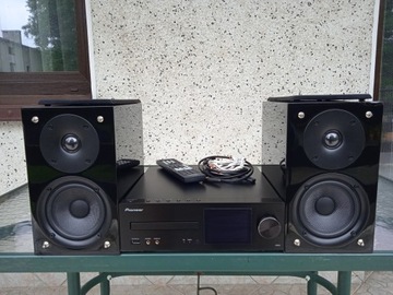 Pioneer X-HM82