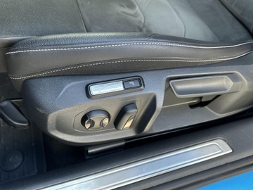 Volkswagen Arteon Fastback Facelifting 2.0 TSI 190KM 2021 Volkswagen Arteon Shooting Brake 2.0 TSI 190KM Pak, zdjęcie 32