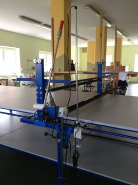 Stół krojczy , PRODUCENT WYPASAŻENIA SZWALNI F-brutto