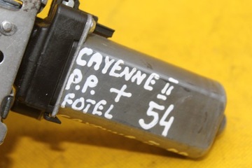 MOTOREK REGULACE SEDADLA PRAVÝ PŘEDNÍ CAYENNE II 988582-105 D3593.00