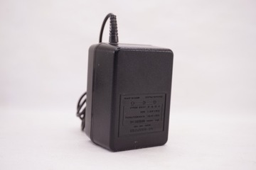 Сетевой адаптер Nintendo Super Famicom 100 В HVC-002