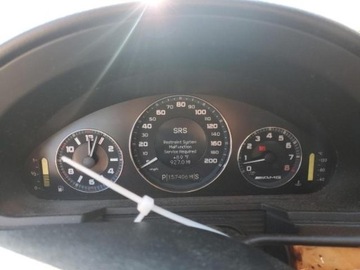 Mercedes Klasa E W211 2008 Mercedes-Benz Klasa E 63 Amg 2008 6.2 Benzyna 507KM, zdjęcie 9