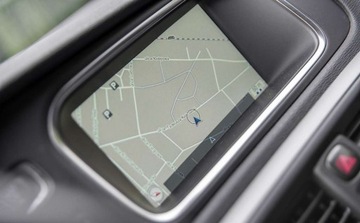 Volvo V40 II Hatchback 2.0 T2 DRIVE-E 122KM 2016 Volvo V40 Volvo V40 T2 Drive-E Kinetic 2.0 Benzyna 122KM, zdjęcie 22