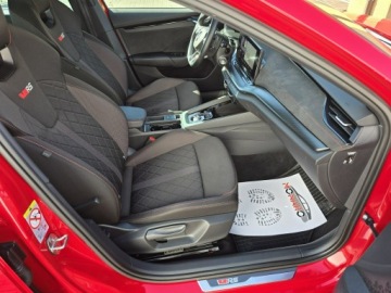 Skoda Octavia IV RS Liftback 2.0 TSI 245KM 2023 Skoda Octavia RS Challenge +Pakiety 2.0 TSI 245KM DSG Salon Polska FV 23%, zdjęcie 15