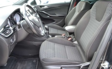 Opel Astra K Hatchback 5d 1.4 Turbo 125KM 2015 Opel Astra bezwypadkowy - Niski przebieg - super stan - auto po oplatach, zdjęcie 5