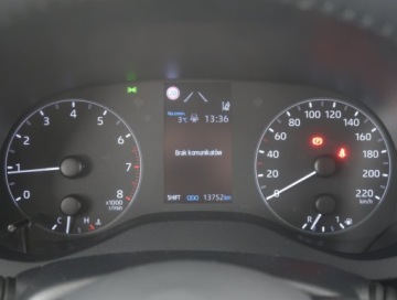 Toyota Yaris IV Hatchback 1.0 VVT-i 72KM 2022 Toyota Yaris 1.0 VVT-i, Salon Polska, zdjęcie 10