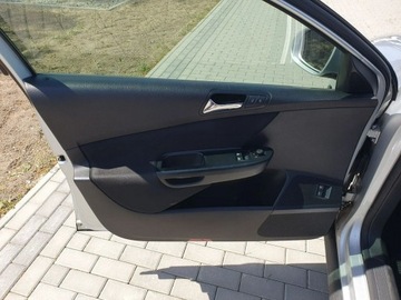 Volkswagen Passat B6 Sedan 1.9 TDI 105KM 2007 Volkswagen Passat 1.9tdi 105KM 2007r Sedan Raty, zdjęcie 17