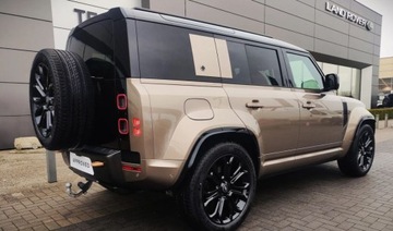 Land Rover Defender IV (L663) 90 5.0P V8 525KM 2025 Land Rover Defender Defender MY25.5 4.4P V8 635 PS AWD Auto 110 OCTA 4.4, zdjęcie 7