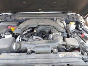 Jeep Gladiator 2021 Jeep Gladiator 80Th Anniversary 2021 3.6l 3.6 Benzyna 285KM, zdjęcie 8