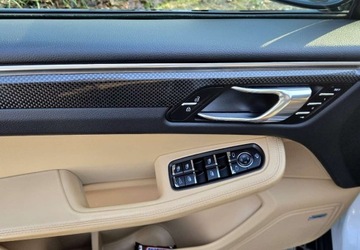 Porsche Macan SUV Facelifting II 2.9 S 380KM 2022 Porsche Macan Perlowykolor Skora Bogata wersja wyposazenia 2.9 Benzyna, zdjęcie 11