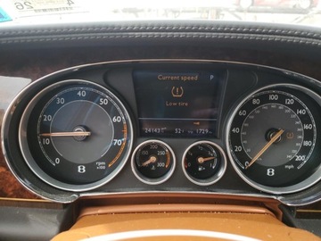 Bentley Continental II 2014 Bentley Flying Spur 2014 6.0l 6.0 Benzyna 616KM, zdjęcie 10