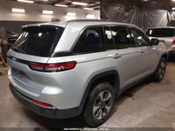 Jeep Grand Cherokee IV 2022 Jeep Grand Cherokee 2022r., 4x4, 2.0L 2.0 Benzyna 270KM, zdjęcie 3