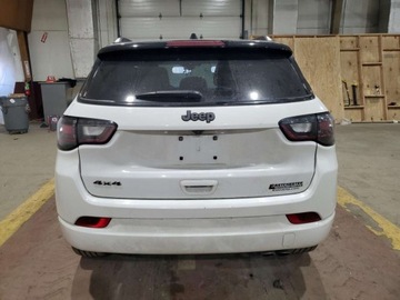 Jeep Compass II 2022 Jeep Compass Limited 2022 2.4l 2.4 Benzyna 177KM, zdjęcie 2