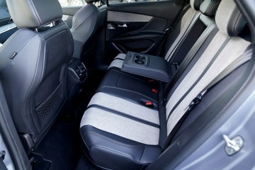 Peugeot 3008 II Plug-In Hybrid Facelifting 1.6 HYBRID 225KM 2022 Peugeot 3008 GT LINE kamera skóra NAWI grip, zdjęcie 18