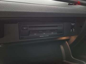 Skoda Superb III Liftback 2.0 TDI 190KM 2016 Skoda Superb 2.0 TDI 190KM Automat Canton ACC Hak Gwarancja 2.0 Diesel, zdjęcie 34