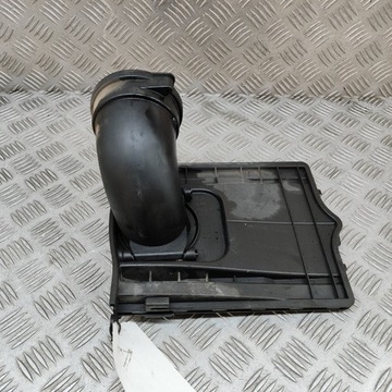 PORSCHE MACAN (95B) 2016 POUZDRO FILTRU VZDUCHU