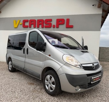 Opel Vivaro A Combi L1 2.0 CDTI 115KM 2014 Opel Vivaro Vivaro 2.0 Cdti- 9-cioosobowy - 105 000km 2.0 Diesel 114KM, zdjęcie 19