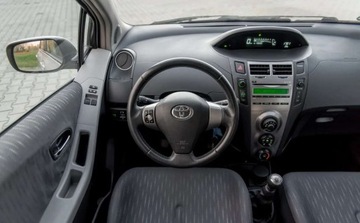 Toyota Yaris II Hatchback 5d 1.33 Dual VVT-i 101KM 2009 Toyota Yaris Toyota Yaris 1.3 Benzyna 101KM, zdjęcie 18