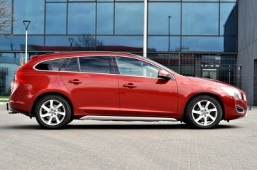 Volvo V60 I Kombi 1.6 T4 180KM 2012 Volvo V60 T4 Benzyna 180Km Xenon Ledy Skóra Navi, zdjęcie 9