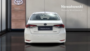 Toyota Corolla XII Sedan 1.8 Hybrid 122KM 2021 Toyota Corolla 1.8 Hybrid Comfort Seria E21 (2019-, zdjęcie 4