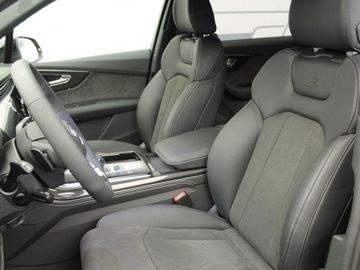 Audi Q7 II SQ7 Facelifting 4.0 TFSI 507KM 2025 AUDI Q7 SQ7 TFSI quattro Suv 4.0 (507KM) 2025, zdjęcie 3
